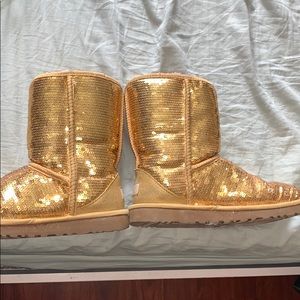 Gold sparkle uggs